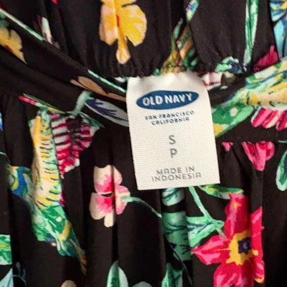Old Navy Black Maxi Skirt with Tropical Floral & Bird Print - Picture 2 of 5
